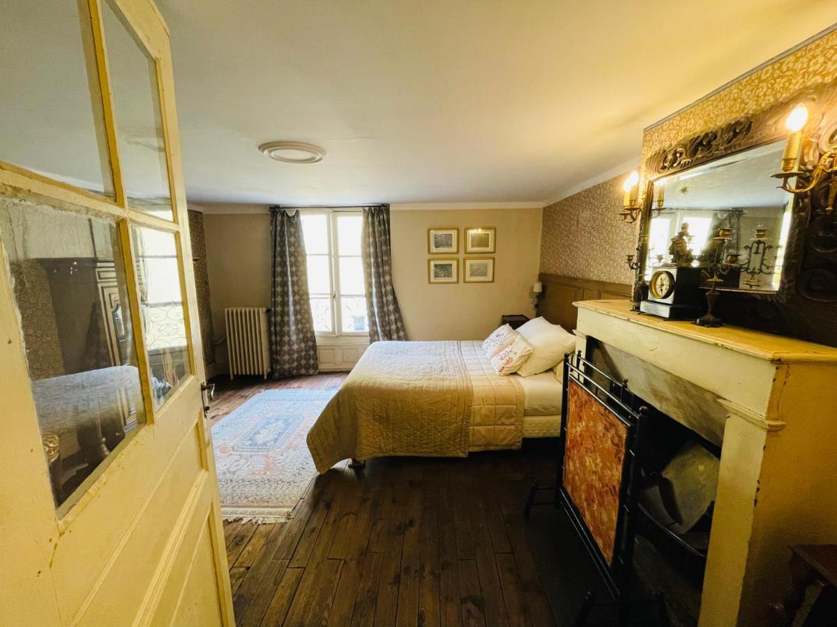 Epicerie Vieille Du Puy En Velay Hotel Le Puy-en-Velay ภายนอก รูปภาพ