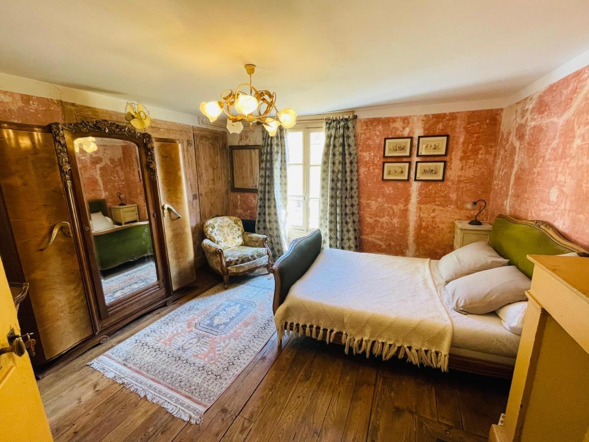 Epicerie Vieille Du Puy En Velay Hotel Le Puy-en-Velay ภายนอก รูปภาพ